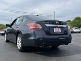 Used 2015 Nissan Altima 2.5 S w/ Power Driver Seat Package image 3