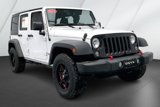 Used 2015 Jeep Wrangler Unlimited Rubicon w/ Connectivity Group image 5