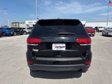 Used 2019 Jeep Grand Cherokee Laredo image 4