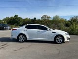 Used 2011 Kia Optima EX image 2