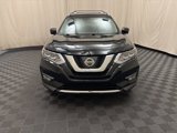 Used 2017 Nissan Rogue SL image 2