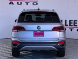 New 2024 Volkswagen Taos SE image 6