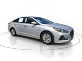 Used 2018 Hyundai Sonata SE image 2