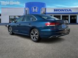 Used 2022 Volkswagen Passat 2.0T SE image 4