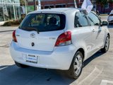 Used 2011 Toyota Yaris 2-Door Hatchback image 4