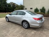 Used 2011 Honda Accord EX-L image 2