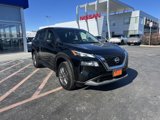 Used 2022 Nissan Rogue S image 2
