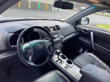 Used 2012 Toyota Highlander SE image 6