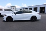 Used 2022 Toyota Camry SE image 5