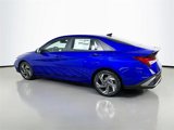 New 2025 Hyundai Elantra SEL image 4