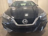 Used 2022 Nissan Versa SV image 2