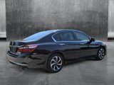 Used 2017 Honda Accord EX-L image 5