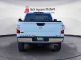 Used 2017 Nissan Titan SV image 4