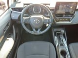 Used 2022 Toyota Corolla LE image 2