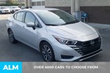 Used 2023 Nissan Versa SV image 3