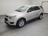 Used 2017 Chevrolet Equinox LS image 2