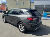 Used 2020 Ford Escape SE image 3