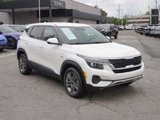 Used 2022 Kia Seltos LX image 2