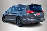 Used 2020 Chrysler Pacifica Touring-L Plus image 4