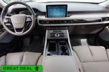 Used 2020 Lincoln Aviator Reserve w/ Equipment Group 202A image 2