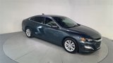 Used 2019 Chevrolet Malibu LT w/ Driver Confidence Package II image 2