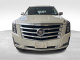 Used 2015 Cadillac Escalade Luxury image 3