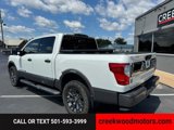 Used 2019 Nissan Titan Platinum Reserve image 3