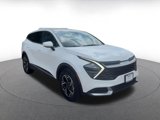 Used 2024 Kia Sportage LX image 3