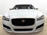 Used 2018 Jaguar XF Premium image 4
