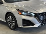 Used 2024 Nissan Altima 2.5 SV image 3