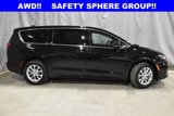 New 2025 Chrysler Pacifica Select image 3