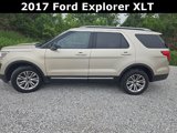 Used 2017 Ford Explorer XLT image 4