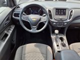 Used 2023 Chevrolet Equinox LT image 3