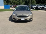 Used 2017 Ford Focus SE image 2
