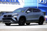 Used 2024 Volkswagen Taos SE image 1