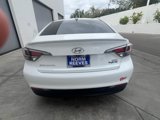 Used 2017 Hyundai Sonata Plug-In Hybrid image 4