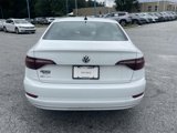 Used 2021 Volkswagen Jetta SE w/ SE Cold Weather Package image 4