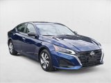 Used 2024 Nissan Altima 2.5 S image 3