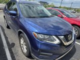 Used 2018 Nissan Rogue SV image 3