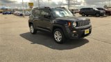 Used 2017 Jeep Renegade Latitude image 2