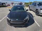 Used 2018 Ford Focus SEL image 2