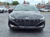 New 2023 Hyundai Elantra Limited w/ Cargo Package image 2