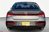 New 2025 Hyundai Elantra SE image 4