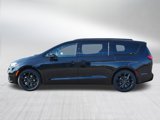 New 2025 Chrysler Pacifica Limited w/ Trailer Tow Group image 4