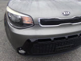 Used 2016 Kia Soul + image 4