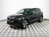 Used 2025 Volvo XC40 B5 Core w/ Protection Package Premier image 3