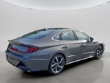 Used 2022 Hyundai Sonata SEL Plus w/ Preferred Accessory Package image 3