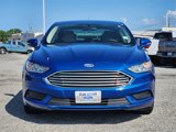 Used 2017 Ford Fusion SE w/ Fusion SE Technology Package image 2