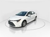 Used 2022 Toyota Corolla LE image 4