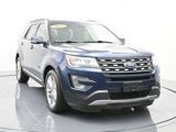 Used 2017 Ford Explorer XLT w/ Equipment Group 202A image 3